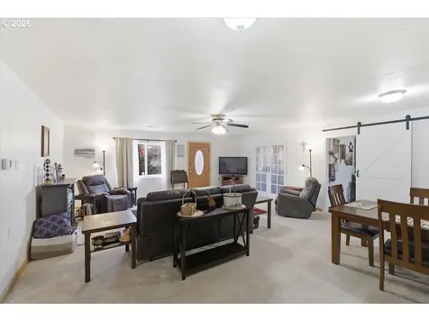 2295 Cedar Street Sweet Home OR 97386