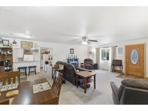 2295 Cedar Street Sweet Home OR 97386