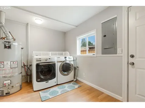 209 SE 90th Avenue Portland OR 97216