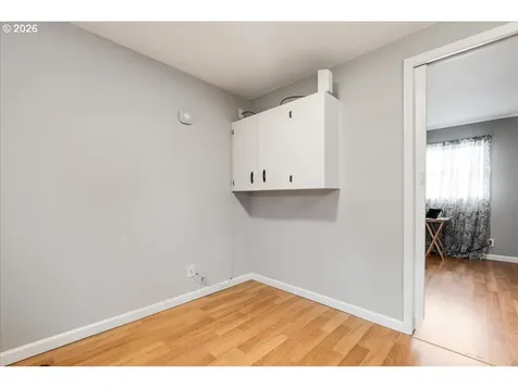 209 SE 90th Avenue Portland OR 97216