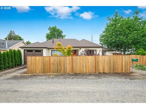 209 SE 90th Avenue Portland OR 97216