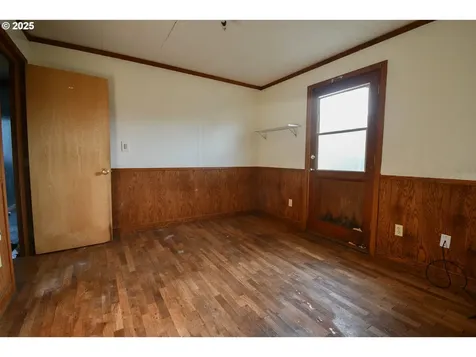 458 W Fair Street Roseburg OR 97471