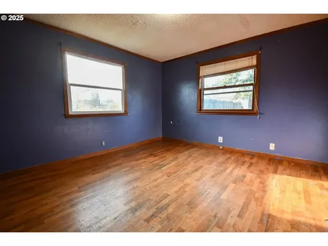 458 W Fair Street Roseburg OR 97471