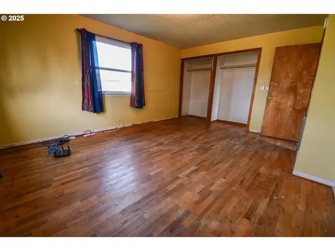 458 W Fair Street Roseburg OR 97471