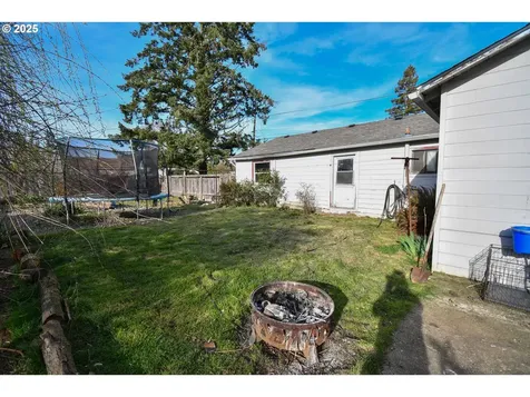 458 W Fair Street Roseburg OR 97471