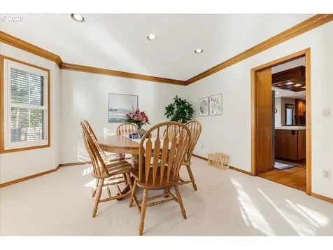 14309 Edenberry Drive Lake Oswego OR 97035