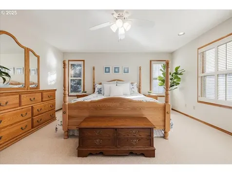 14309 Edenberry Drive Lake Oswego OR 97035