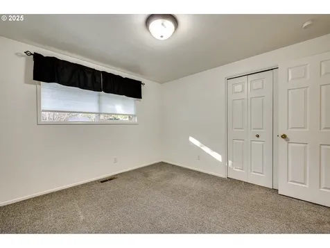 4612 NE 117th Street Vancouver WA 98686