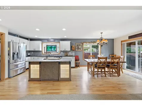 13330 Squire Drive Oregon City OR 97045