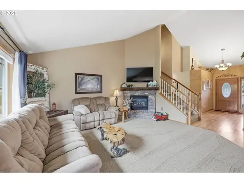 13330 Squire Drive Oregon City OR 97045