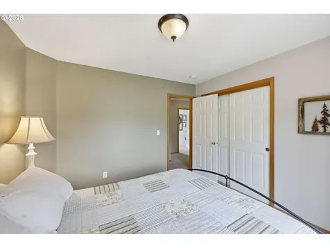 13330 Squire Drive Oregon City OR 97045
