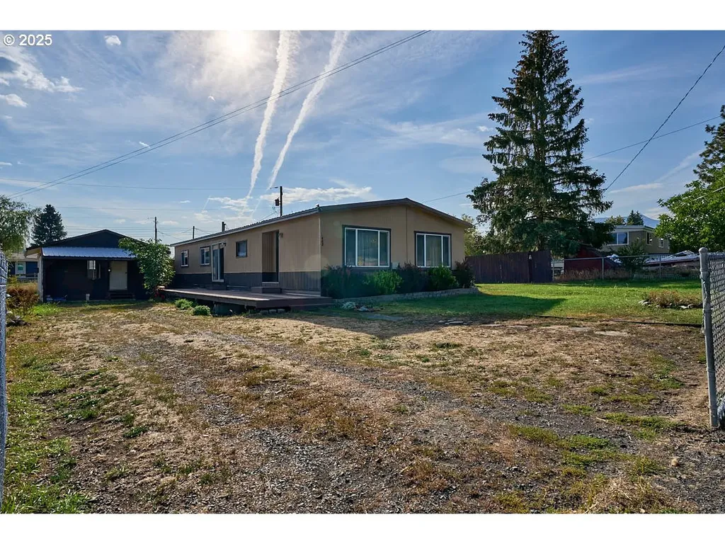 402 S East Street Joseph OR 97846