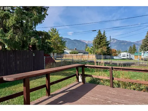 402 S East Street Joseph OR 97846