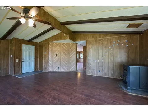 402 S East Street Joseph OR 97846