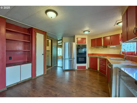 402 S East Street Joseph OR 97846