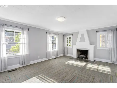 2125 NE 48th Avenue Portland OR 97213