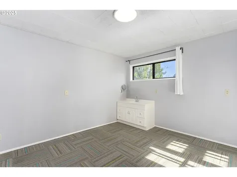 2125 NE 48th Avenue Portland OR 97213