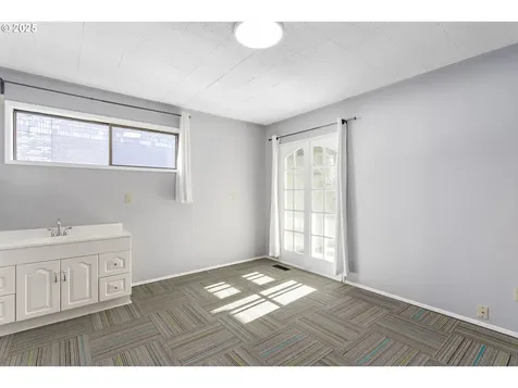 2125 NE 48th Avenue Portland OR 97213