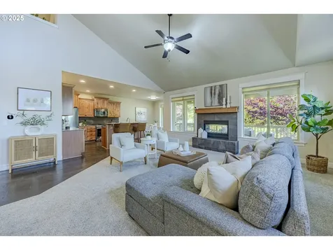 3467 Timberbrook Way Eugene OR 97405