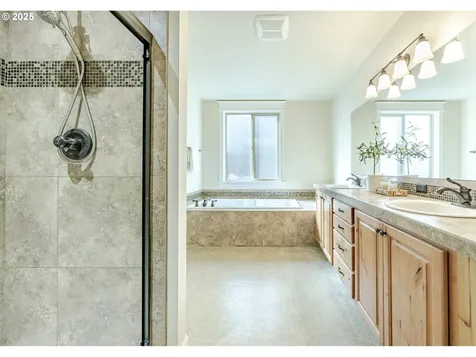 3467 Timberbrook Way Eugene OR 97405