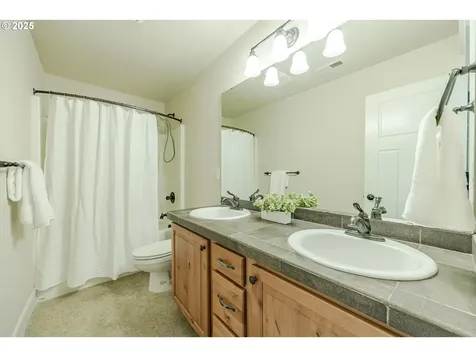 3467 Timberbrook Way Eugene OR 97405