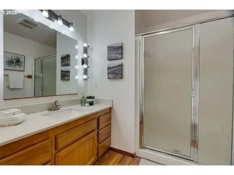 8123 SW 184th Avenue Beaverton OR 97007