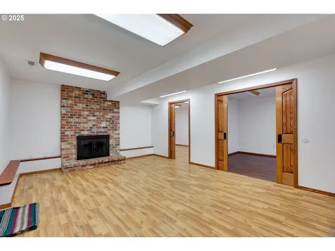 8123 SW 184th Avenue Beaverton OR 97007