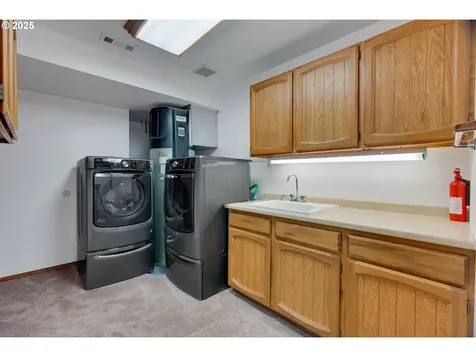 8123 SW 184th Avenue Beaverton OR 97007