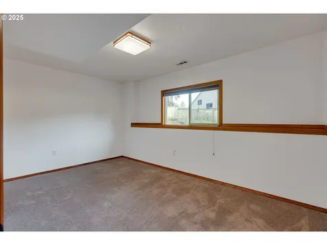 8123 SW 184th Avenue Beaverton OR 97007
