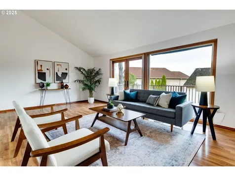 8123 SW 184th Avenue Beaverton OR 97007