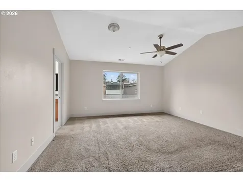 561 N Declaration Drive Carlton OR 97111