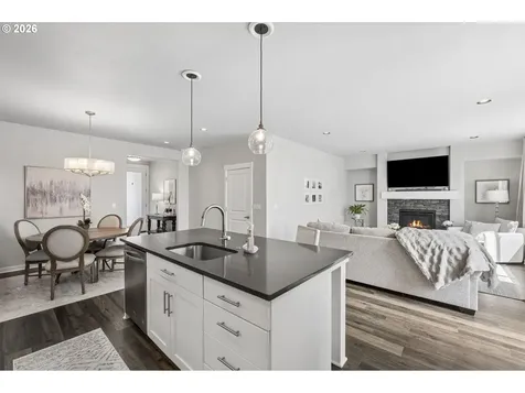 13338 SW Roseberry Lane Portland OR 97224