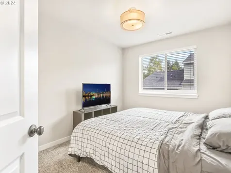 12708 SE 172nd Avenue Happy Valley OR 97086