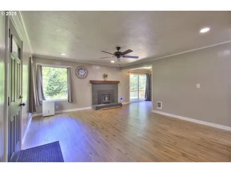 27571 Sitka Lane Gold Beach OR 97444