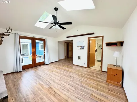 38434 Mckenzie Highway Springfield OR 97478