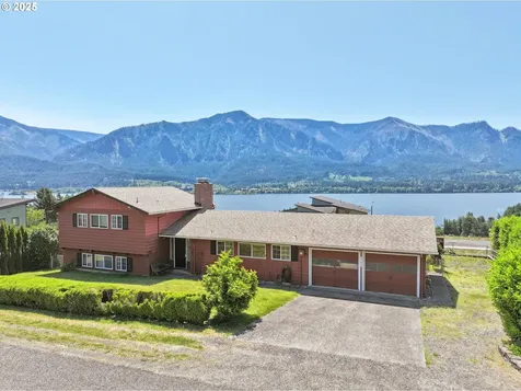 178 NE Tari Lane Stevenson WA 98648