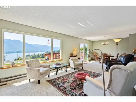 178 NE Tari Lane Stevenson WA 98648