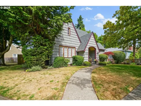 1515 19th Street NE Salem OR 97301