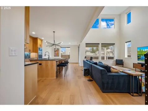 12518 NE 102nd Way Vancouver WA 98682
