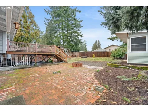 866 SE 136th Avenue Portland OR 97233