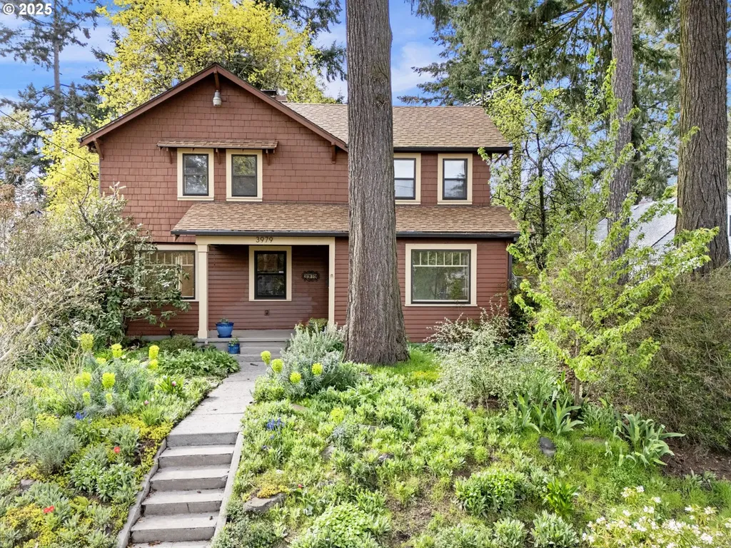 3979 NE 38th Avenue Portland OR 97212