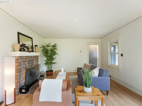 3979 NE 38th Avenue Portland OR 97212