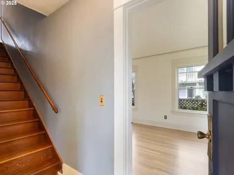 3979 NE 38th Avenue Portland OR 97212