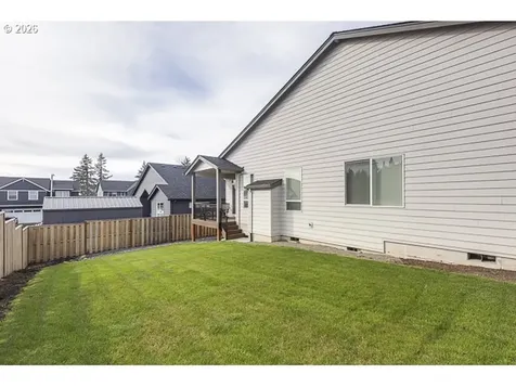 1668 NE Clayton Drive Estacada OR 97023
