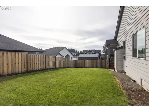 1668 NE Clayton Drive Estacada OR 97023