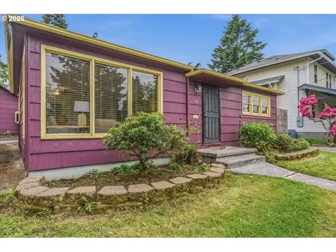 46 NE Buffalo Street Portland OR 97211