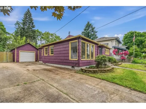 46 NE Buffalo Street Portland OR 97211