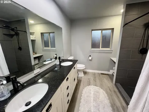 707 Highland Drive La Grande OR 97850