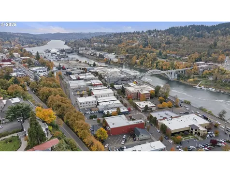 900 Main Street Oregon City OR 97045