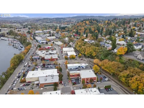 900 Main Street Oregon City OR 97045